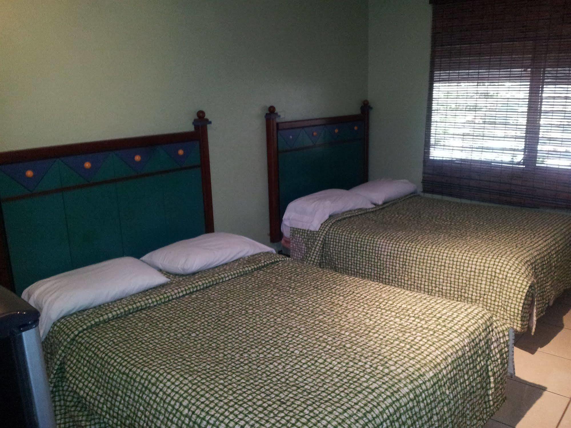 Coqui Inn Carolina Bagian luar foto