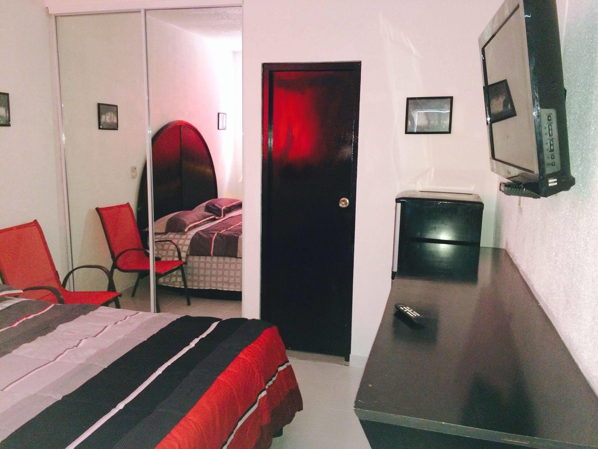 Coqui Inn Carolina Bagian luar foto